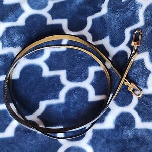 Louis Vuitton Dark Brown Vernis Patent Leather Crossbody Purse Bag Strap